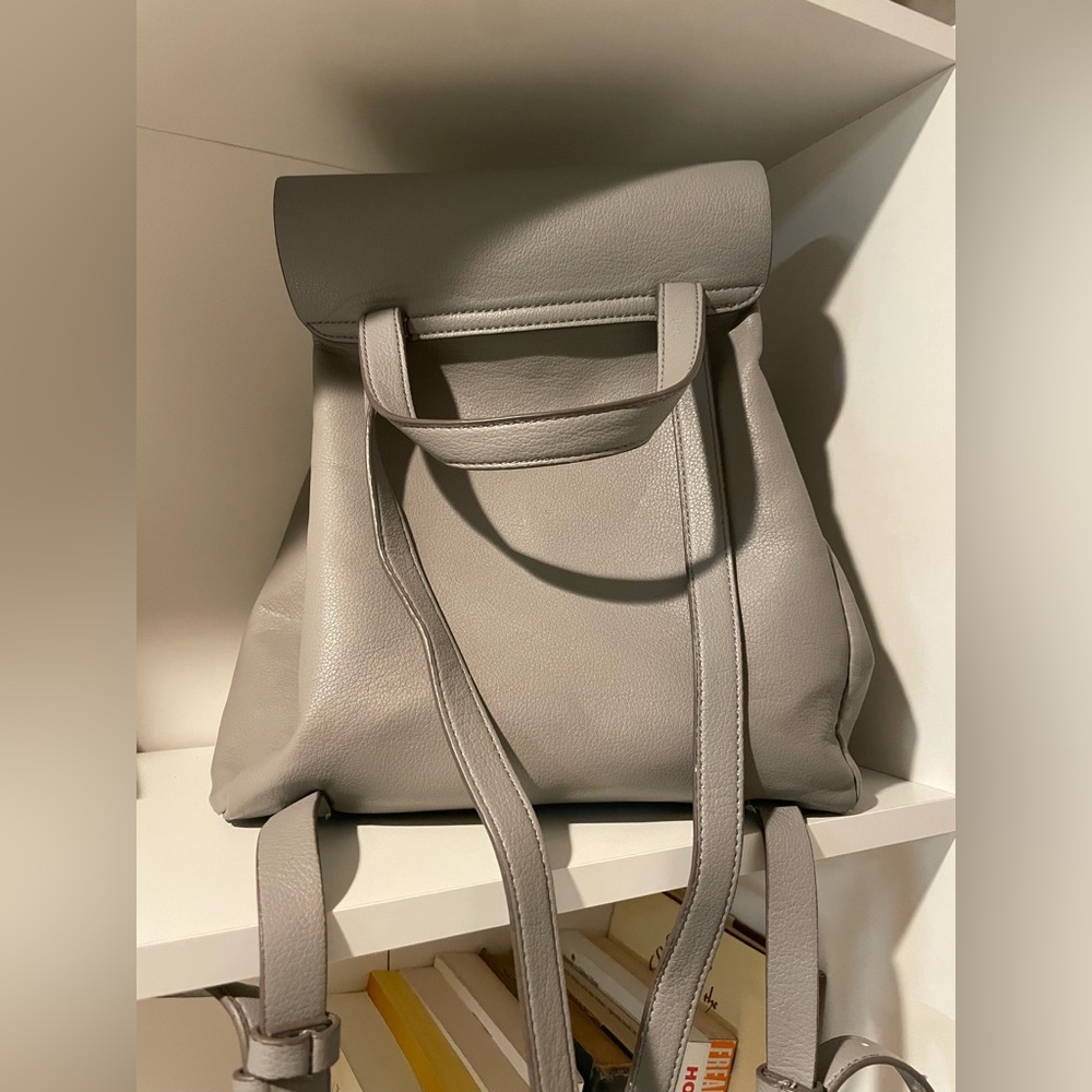 Zara backpack - Picture 2 of 4